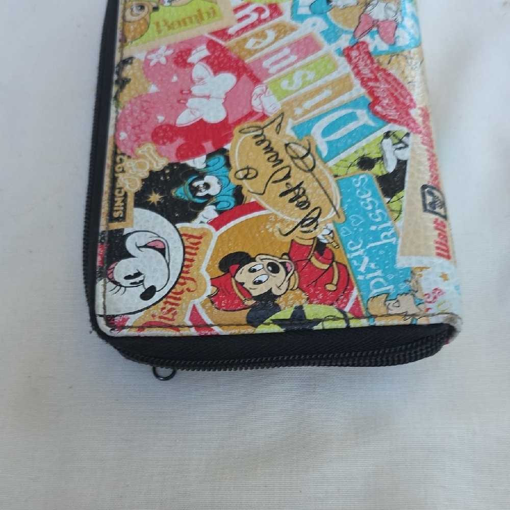 Disney Colorful Character Wallet - Picture 7 of 8